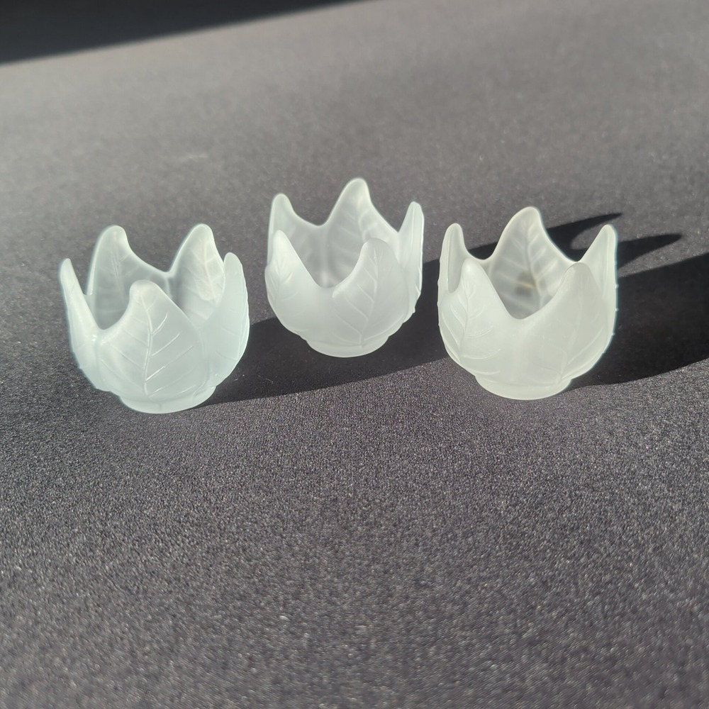 Set of 3 Partylite Frosted Lotus Blossom Glass Votive Candle Holders P0290 - Picture 4 of 10